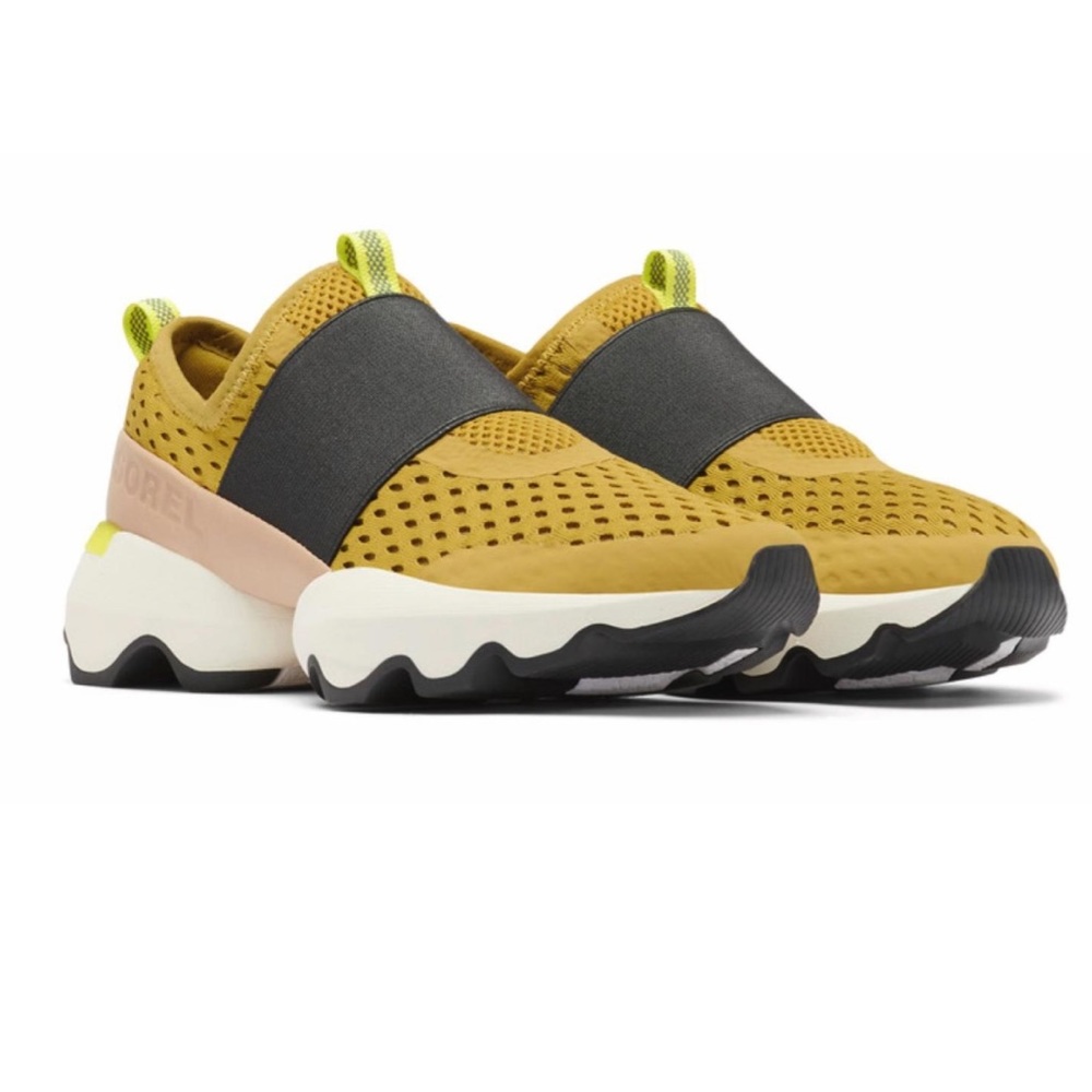 SOREL KINETIC Impact strap sneaker, mustard